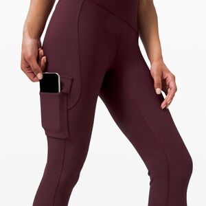 Lululemon • Trail Trekker High-Rise Tight 25" in Cassis Size 2